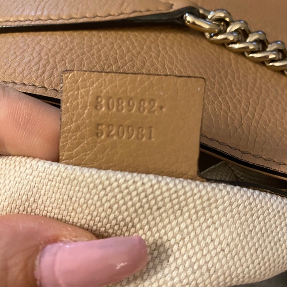 Gucci purse - Picture 7 of 8